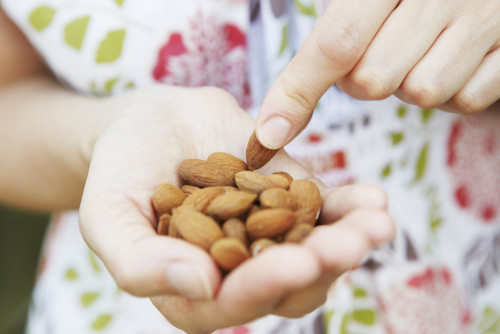 Handful-of-Almonds